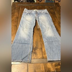 Wide leg jeans